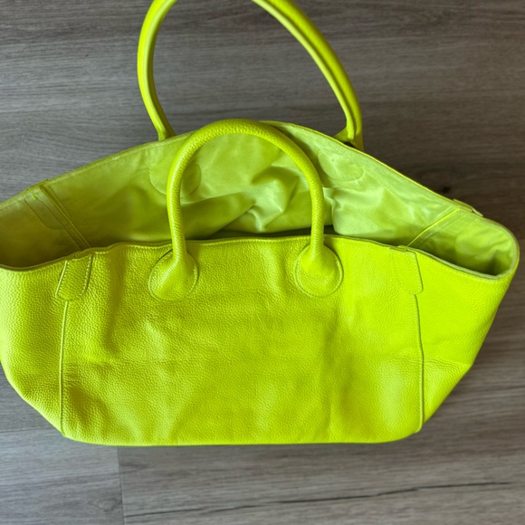 Beck Bag Tote- Neon Yellow - Medium - Picture 4 of 4